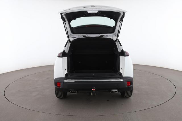 Peugeot 2008 image 2