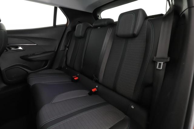 Peugeot 2008 image 1