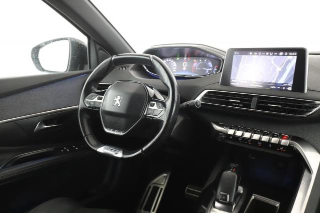 Peugeot 5008 image 2