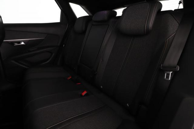 Peugeot 3008 image 1