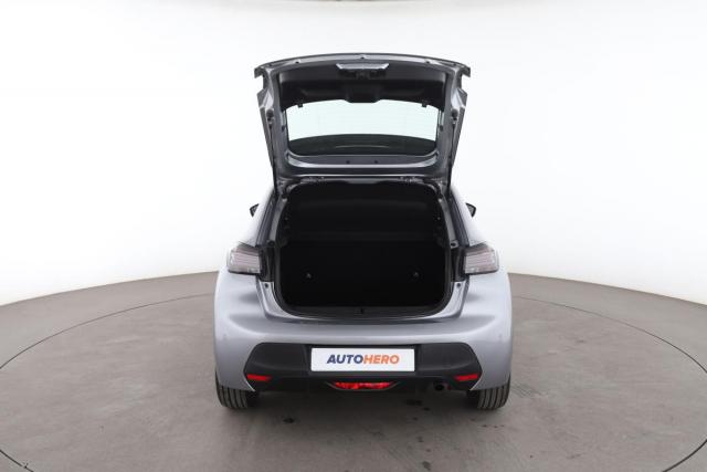 Peugeot 208 image 6