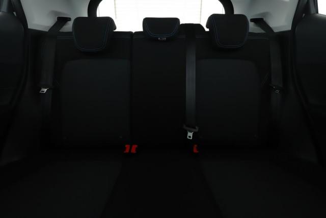 Ford Fiesta image 8