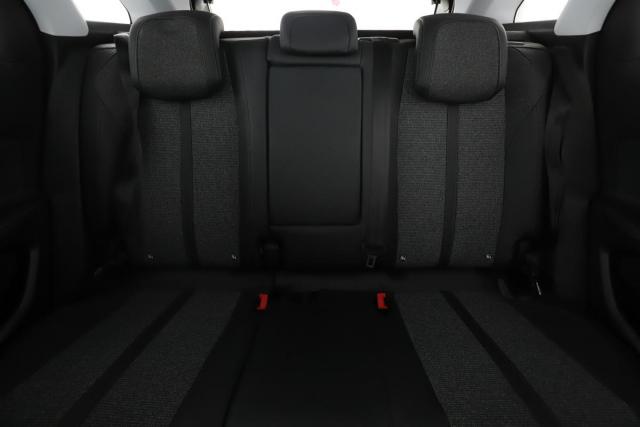 Peugeot 3008 image 3