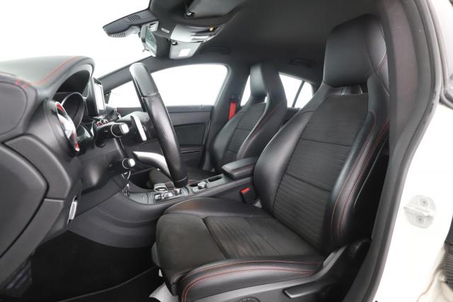 Mercedes Benz Cla Shooting Brake image 2
