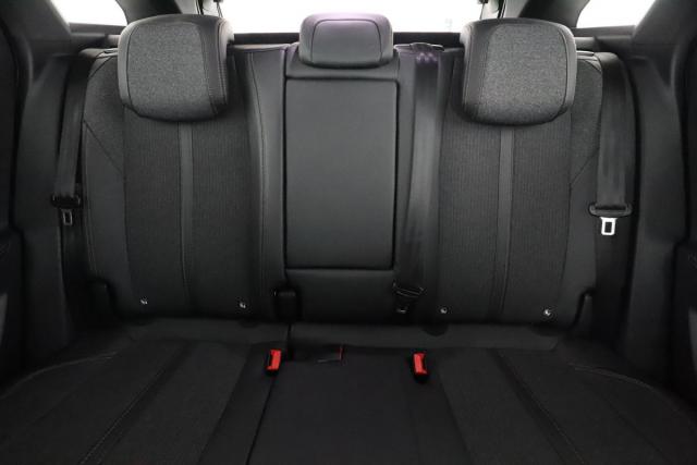 Peugeot 3008 image 3