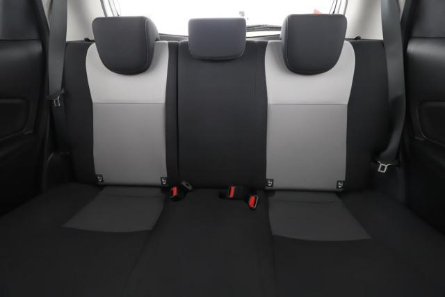 Toyota Yaris image 5