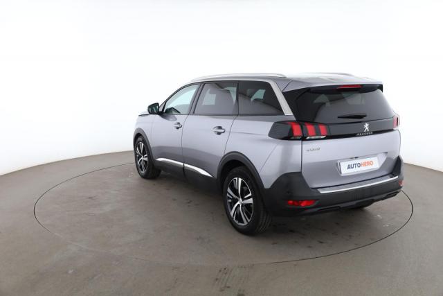 Peugeot 5008 image 3