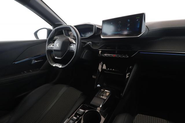 Peugeot 208 image 4