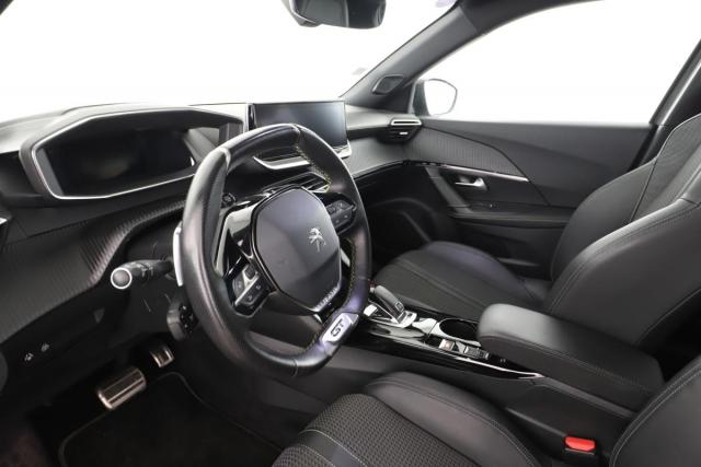 Peugeot 2008 image 7