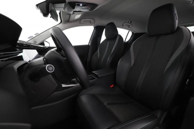 Peugeot 308 image 6