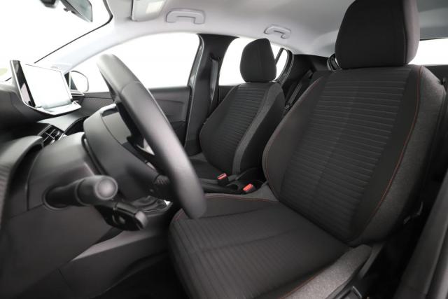 Peugeot 208 image 3