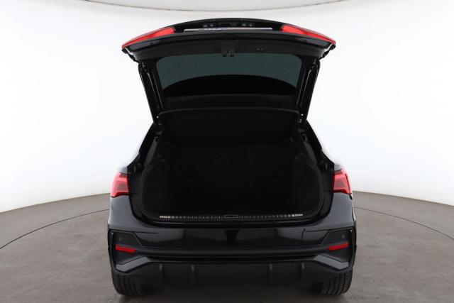 Audi Q3 Sportback image 6