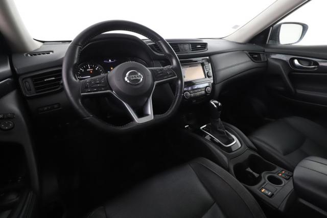 Nissan X-Trail image 3