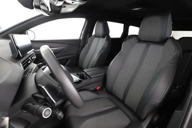 Peugeot 5008 image 4