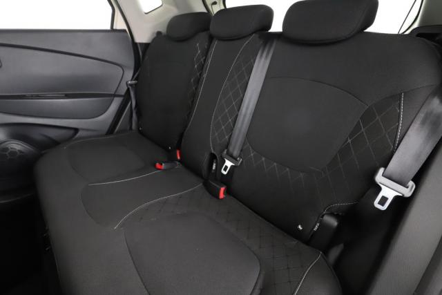 Renault Captur image 9