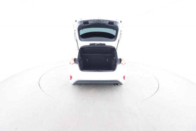 Ford Focus image 7