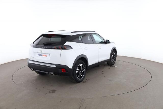 Peugeot 2008 image 4