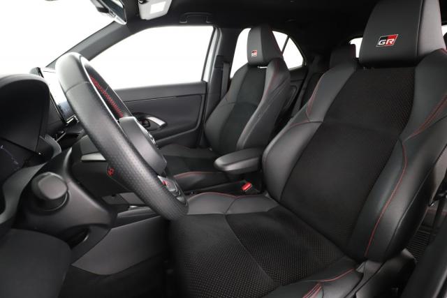 Toyota Yaris Cross image 7