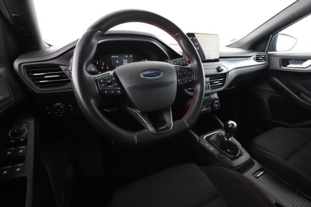 Ford Focus image 7