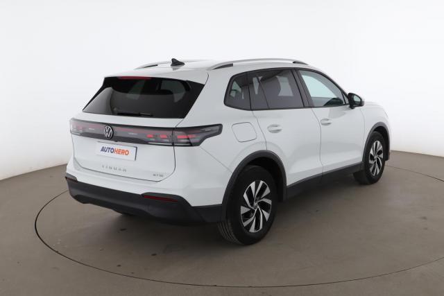 Volkswagen Tiguan image 4