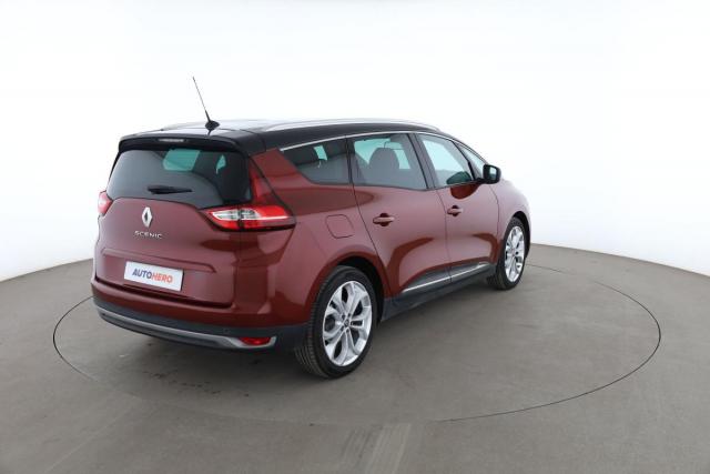 Renault Grand Scénic image 2