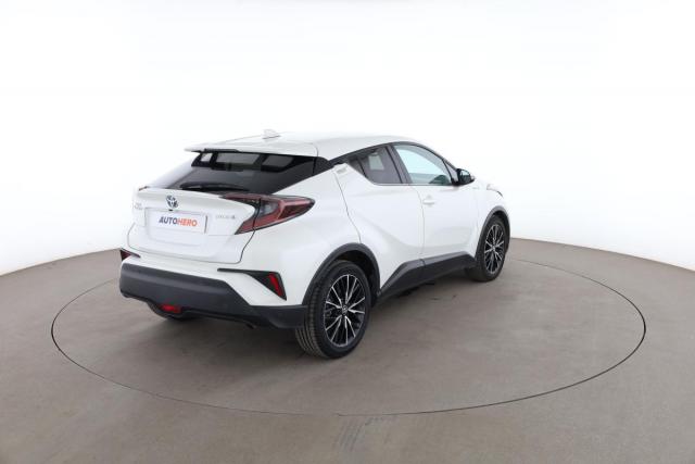 Toyota C-Hr image 8