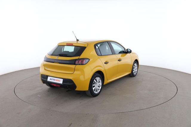 Peugeot 208 image 6