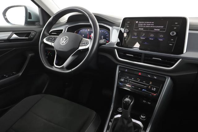 Volkswagen T-Roc image 2