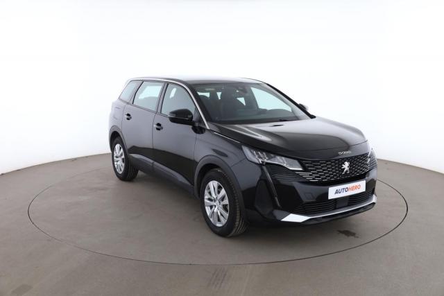 Peugeot 5008 image 2