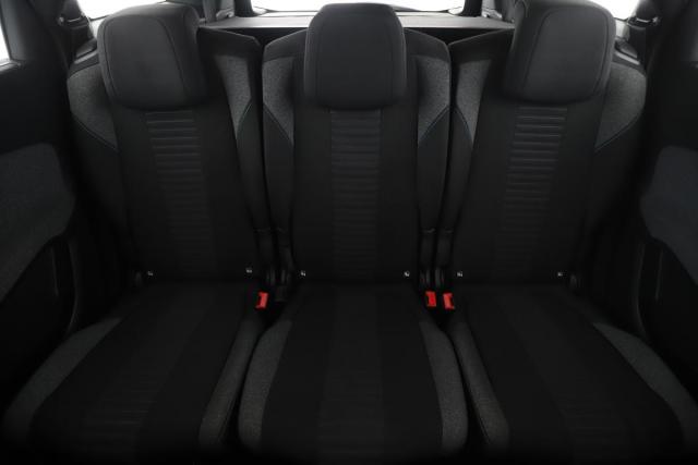 Peugeot 5008 image 3