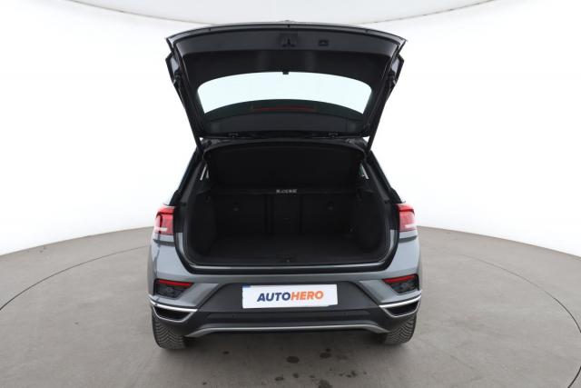 Volkswagen T-Roc image 9