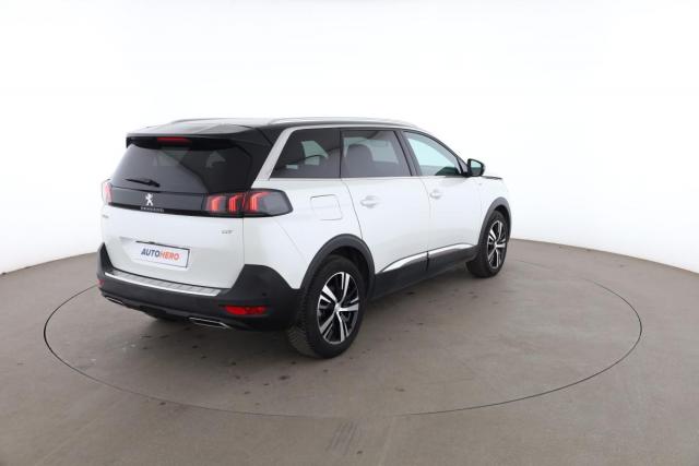 Peugeot 5008 image 8