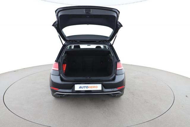 Volkswagen Golf image 3