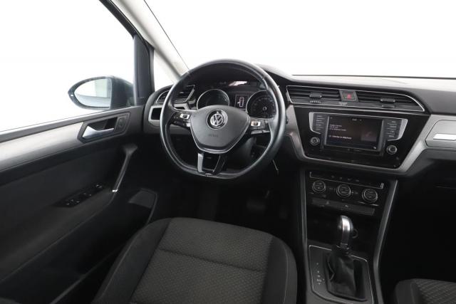 Volkswagen Touran image 3