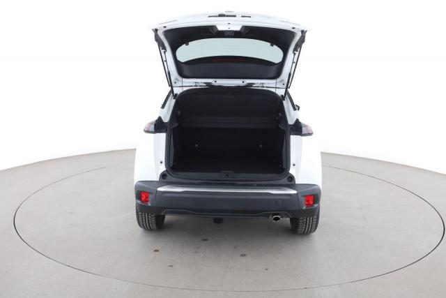 Peugeot 2008 image 9