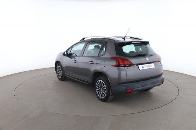 Peugeot 2008 image 9