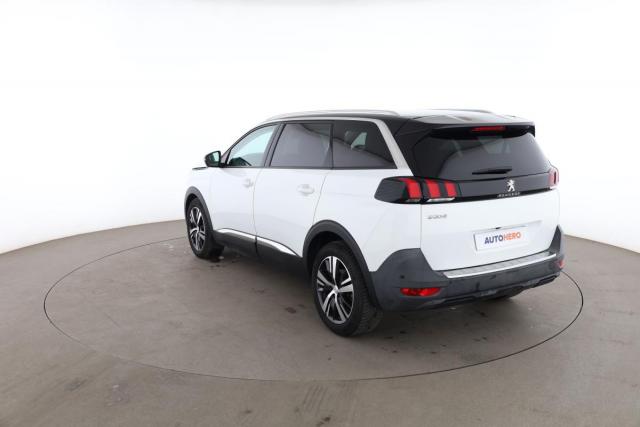 Peugeot 5008 image 9