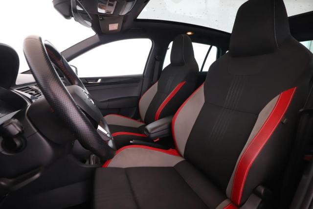 Skoda Rapid image 7