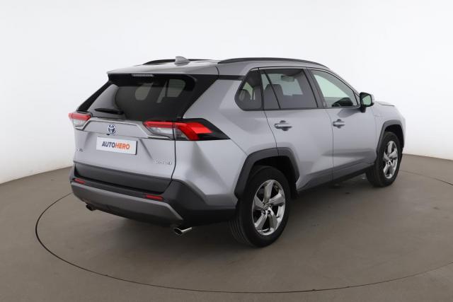 Toyota Rav4 image 3