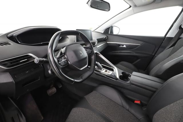 Peugeot 3008 image 1