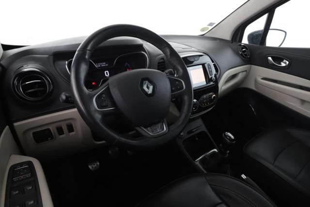 Renault Captur image 2