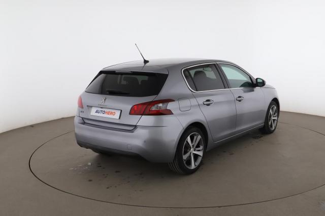 Peugeot 308 image 5