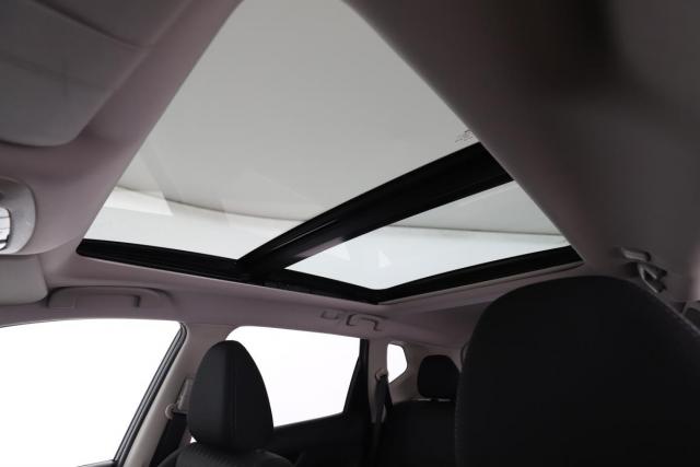 Nissan X-Trail image 9