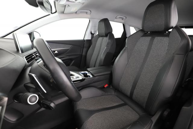 Peugeot 3008 image 7