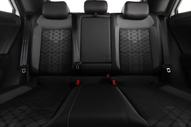 Volkswagen T-Roc image 6