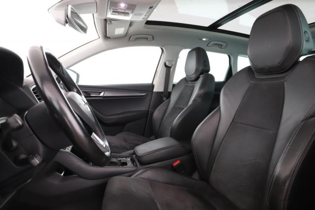 Skoda Karoq image 7