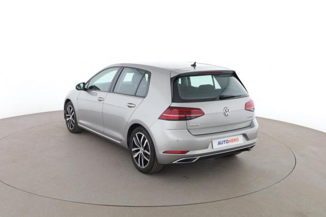 Volkswagen Golf image 9