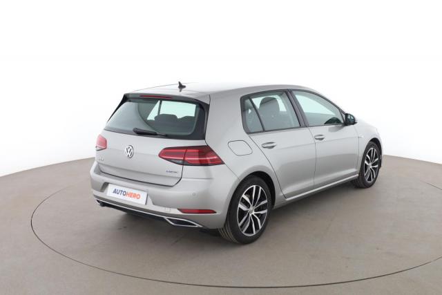 Volkswagen Golf image 4