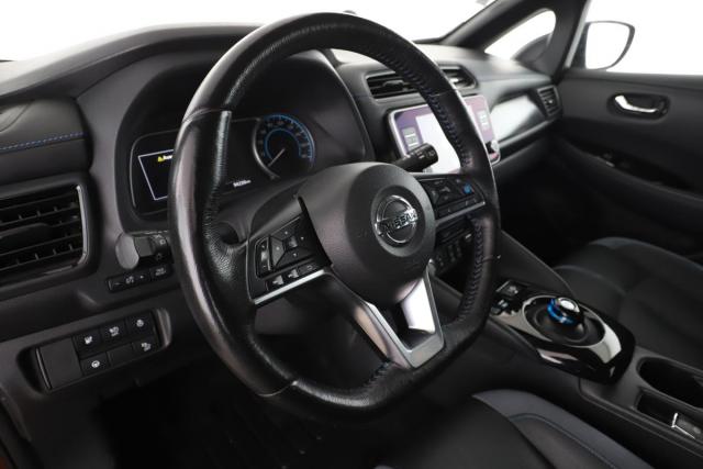 Nissan Leaf image 4
