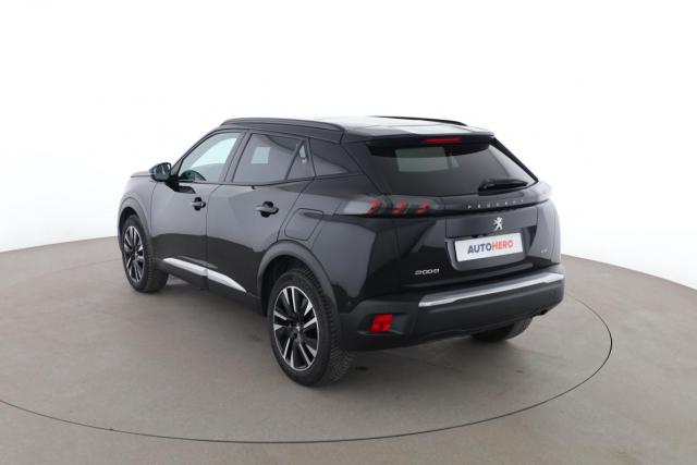 Peugeot 2008 image 9